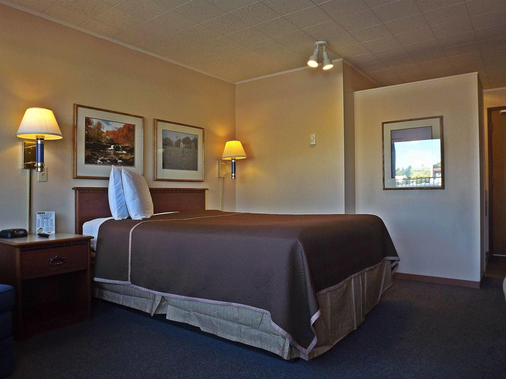 Travelodge By Wyndham Kalispell Ngoại thất bức ảnh