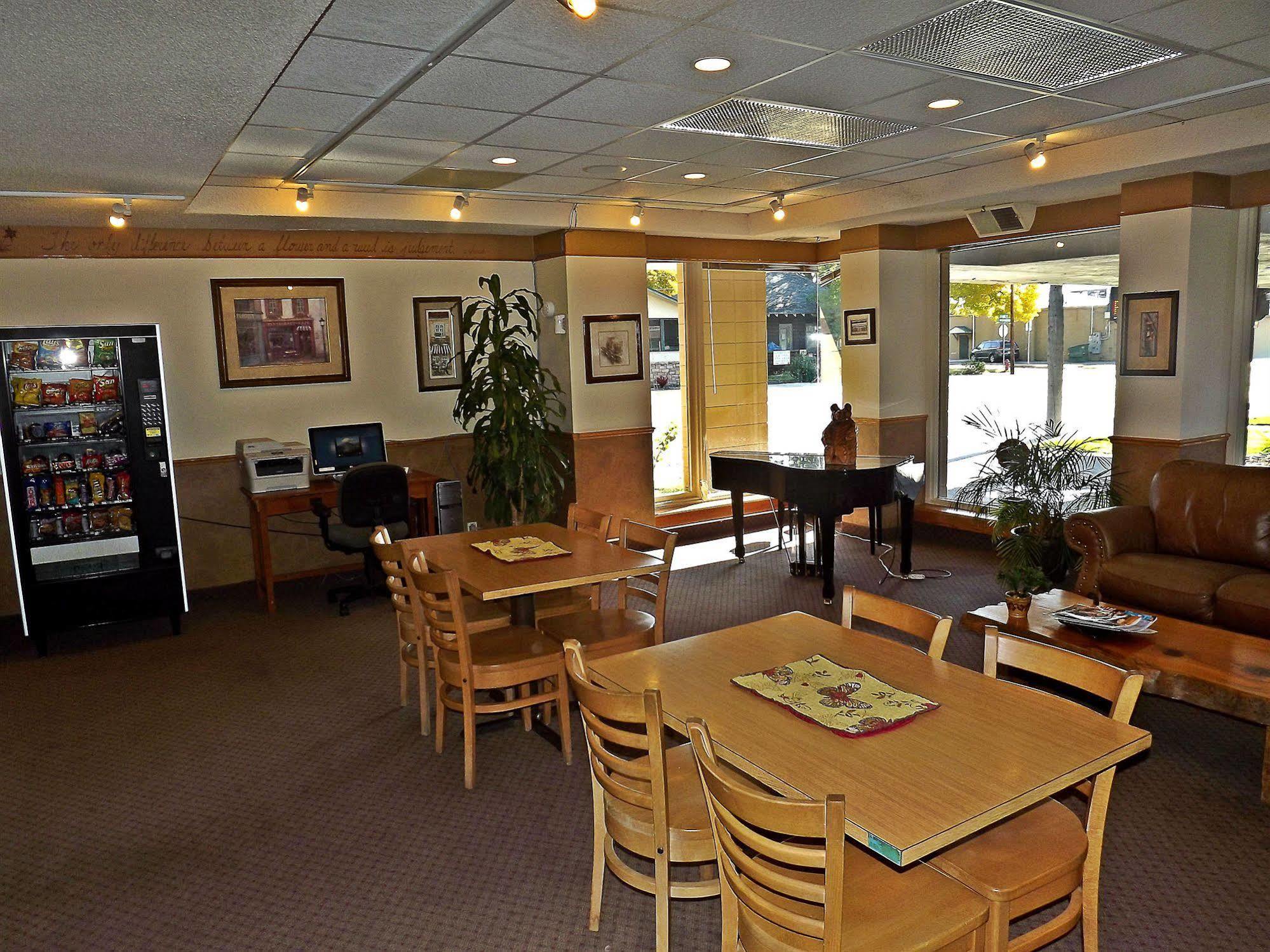 Travelodge By Wyndham Kalispell Ngoại thất bức ảnh